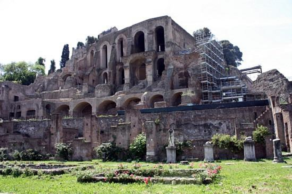 <em>维斯塔贞女</em>院House of the Vestal Virgins,点评/