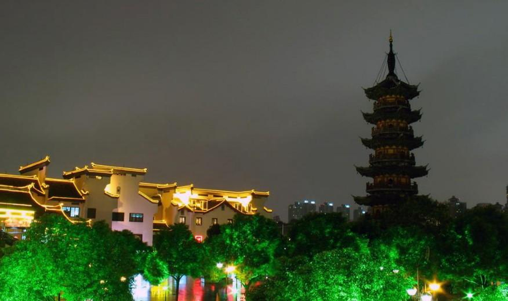 龙华旅游城,点评\/门票\/地址\/旅游景点介绍