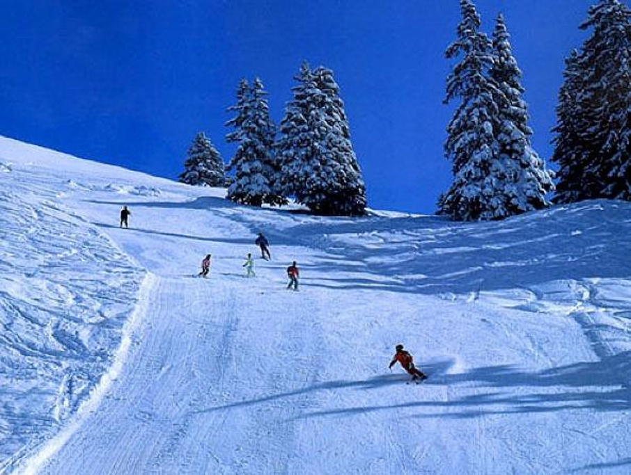 玉泉玉峰滑雪场