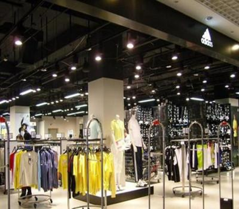 奥斯莱特村(Outlet Village)旅游攻略_门票_地址