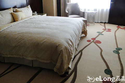 【内蒙古海亮广场大酒店(呼和浩特)】住宿1晚