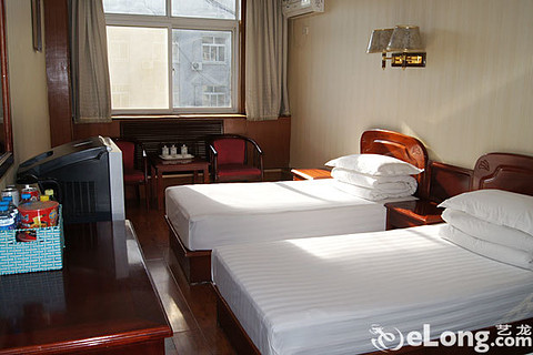 【北京航宫宾馆】标间\/大床房(部分无窗)4小时