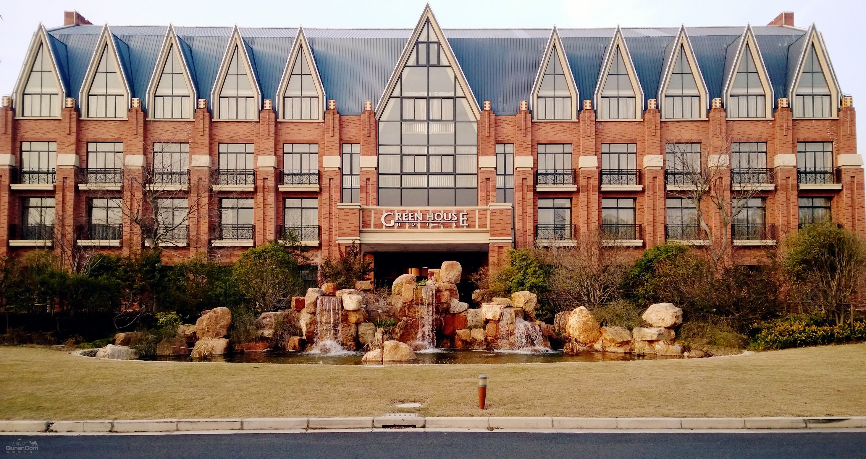 【上海小木屋会议中心】仅388元,豪华准间1晚