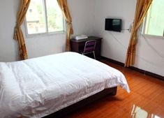 http://hotel.qunar.com/city/xiamen/dt-7380/#from=zdj-fjt