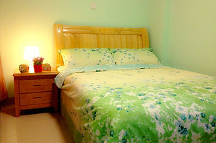 HUAHUAFA【操骚女|Q;2048203543】团购网