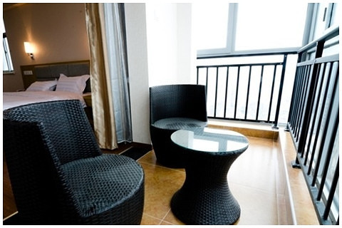 【长沙家应酒店五一中央领域店团购】,仅【13