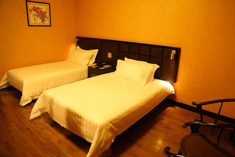 【屯溪区】金广快捷黄山新安大道店