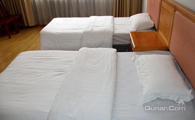 【莱山】烟台山东工商学院三餐接待中心住宿