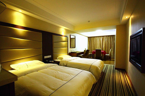 【湘雅附二医院\/窑岭\/识字岭】星成大酒店 -郑