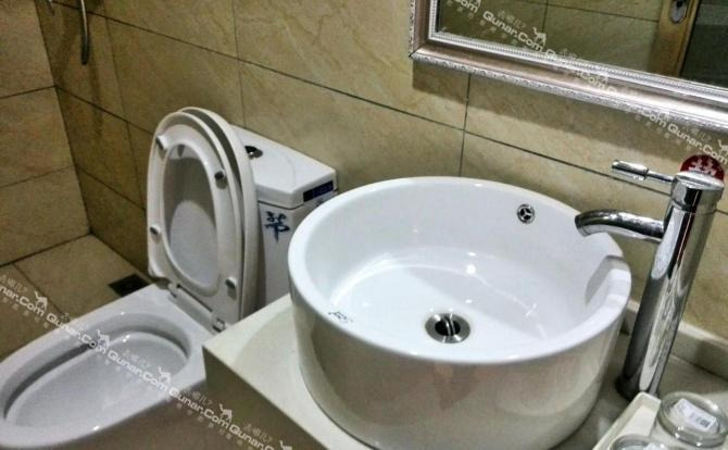 【兴业路】松滋金顺快捷酒店