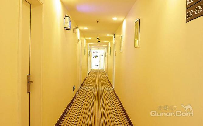 请问一年有多少天?多少小时?多少分?多少秒?