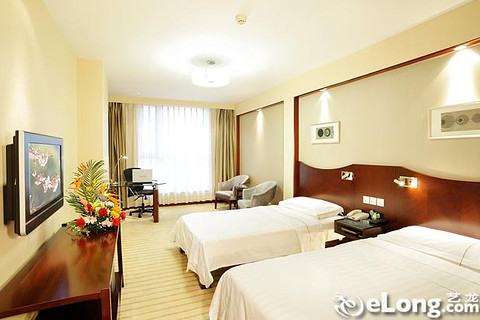 车!酒店位于石家庄CBD中心商务区、中山路主