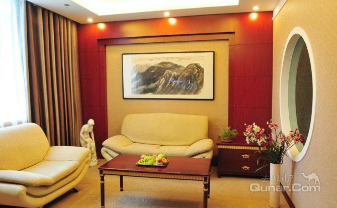 【市中心】乌鲁木齐农六师宾馆 -郑州酒店团购