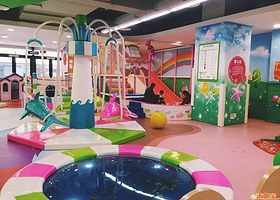 孩子王游乐场（江宁瓯江店）