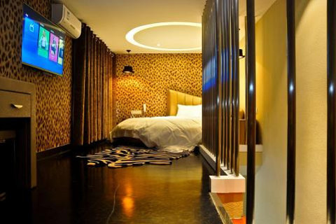 【沙园地铁站\/太古仓码头】青蓝莓主题酒店