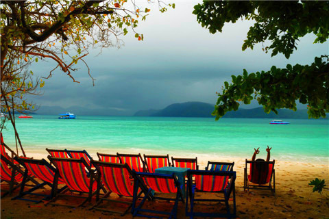 成都直飞普吉岛7天5晚独家入住月光岛独栋小