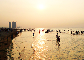 金沙滩海滨浴场