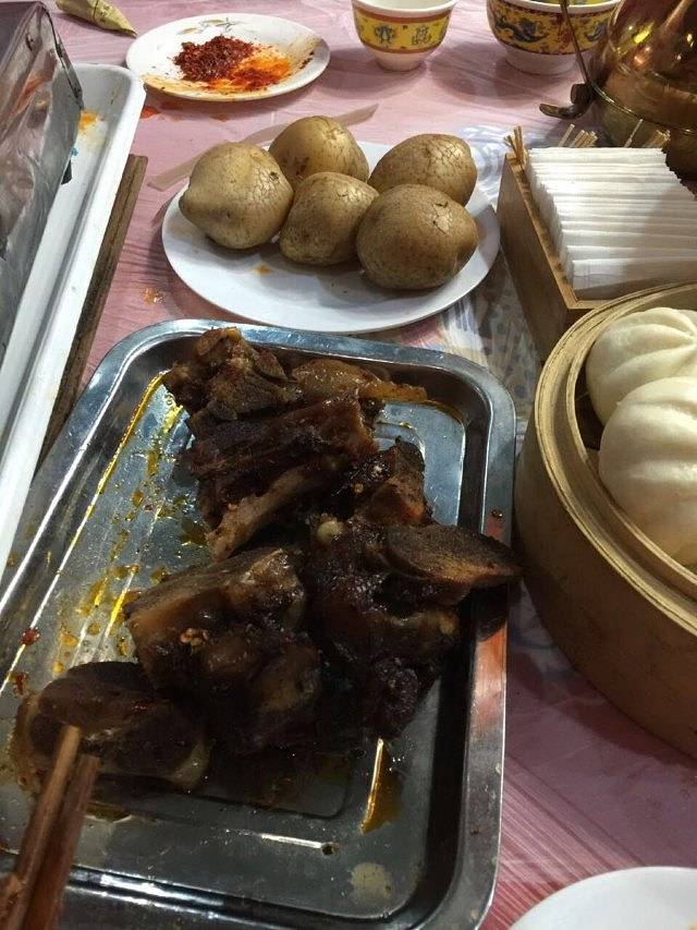 九寨人家烤羊晚会