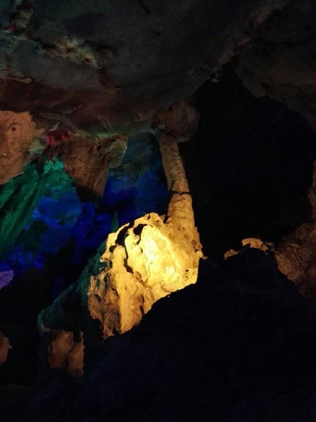 英德石景地下河风景区(暂停营业)