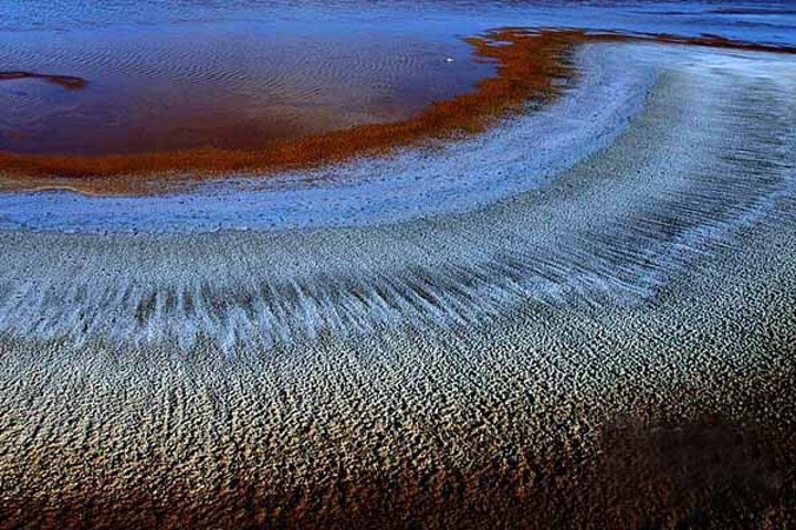 艾丁湖湖面低于海平面154.