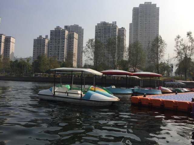 汉丰湖旅游度假区