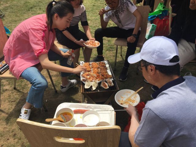 抱龙山凤凰岭滑雪场