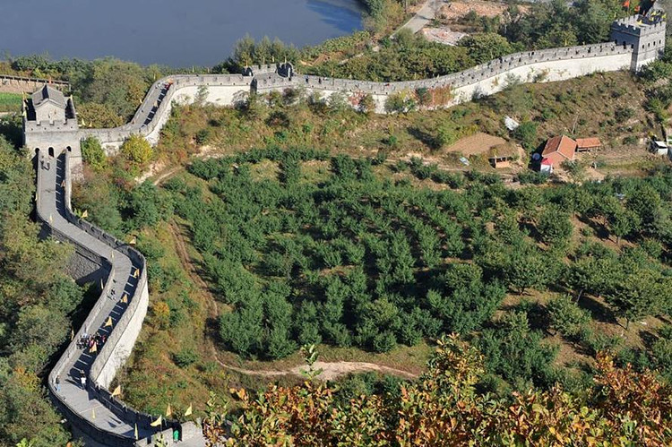 大连到丹东鸭绿江,虎山长城,中朝一步跨,本溪水洞纯玩2日游