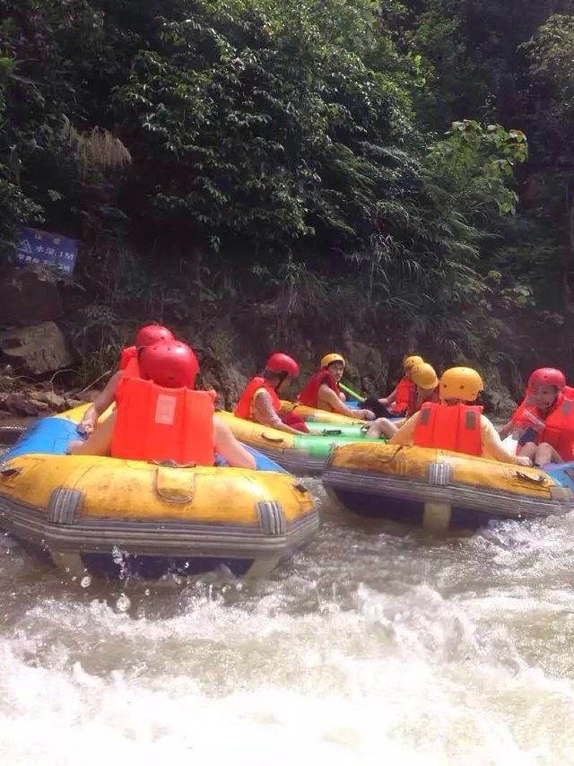 清远龙腾峡漂流
