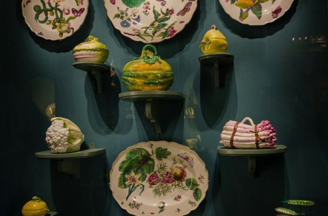 白金汉宫国王画廊