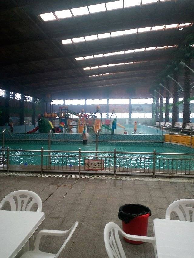 月儿湾水上乐园