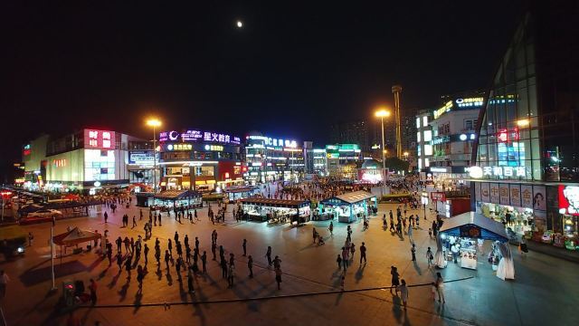 欢笑天地宝宝乐园(华南MALL店)