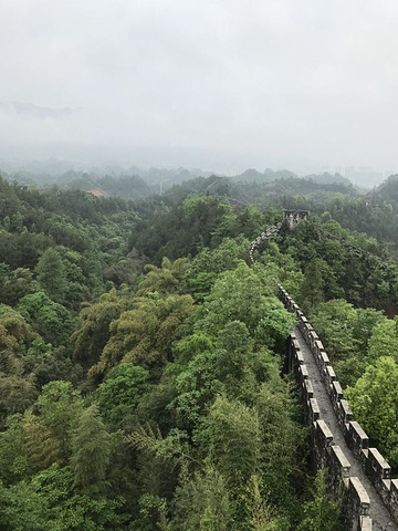 "土司城很小，不走长城的话半小时就能游完。听导游说原本的土司城不在这里，这里也是后来修建的_恩施土司城"的评论图片