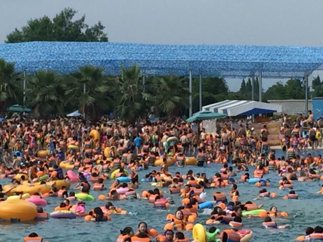 海豚湾水上乐园