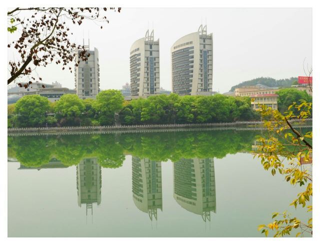 赣州阳明湖景区