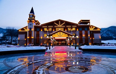 英杰温泉1日游 距离哈尔滨市区最近的温泉景区 包含往返旅游车,景区大