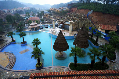 2人自由行,武义明招温泉国际大酒店(高级标准房1间 沁温泉门票2张)