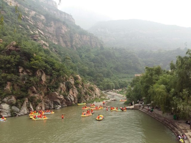 太行大峡谷漂流