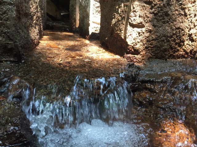 大龙山乌龙溪景区
