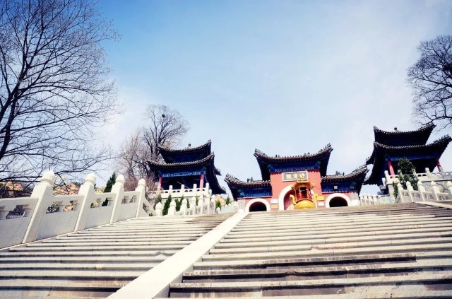 昆嵛山烟霞洞景区