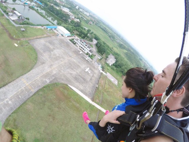 广东鹰飞跳伞基地