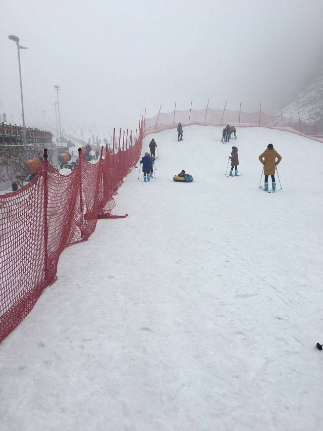 梅花山滑雪场