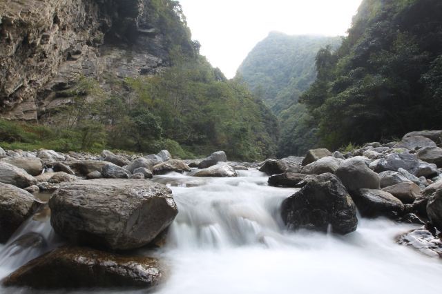 巴人河生态旅游区(三峡女人谷)