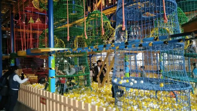 无锡瀚腾遨天一号太空科技体验馆