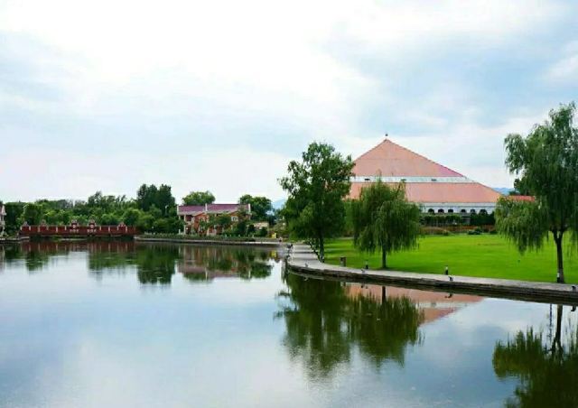 金隅八达岭温泉度假村