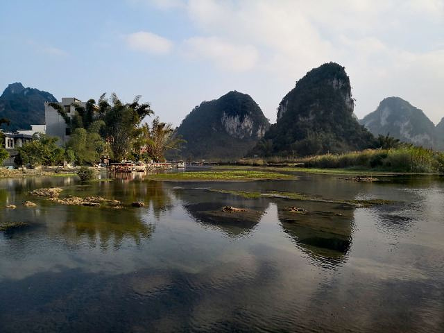不错,很悠闲很恬静的景点,有山有水,无污染,最好是等有夕阳的时候游玩