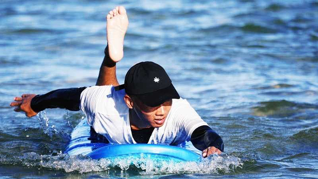 三亚海棠湾后海冲浪半日游(当天可定 专业教练 冲浪视频)