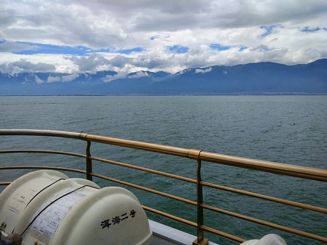 船上的风景很美很美