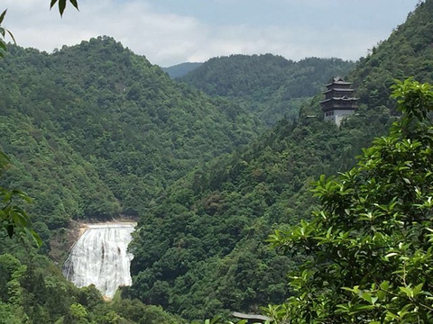 九龙祭瀑布群旅游景点攻略图