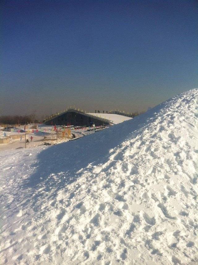 水奥雪世界嬉雪乐园