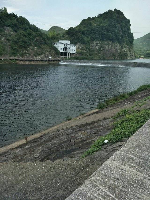 白龙潭水上乐园